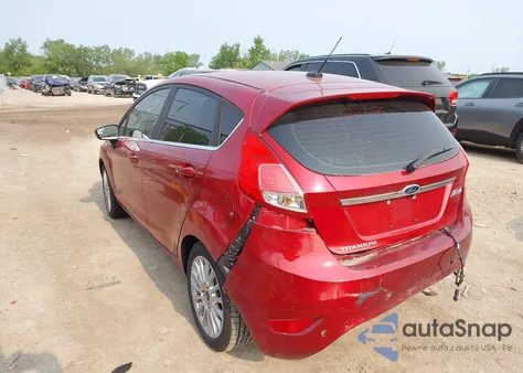 2015 Ford Fiesta Titanium из США, поврежденный, VIN 3FADP4FJ1FM171680